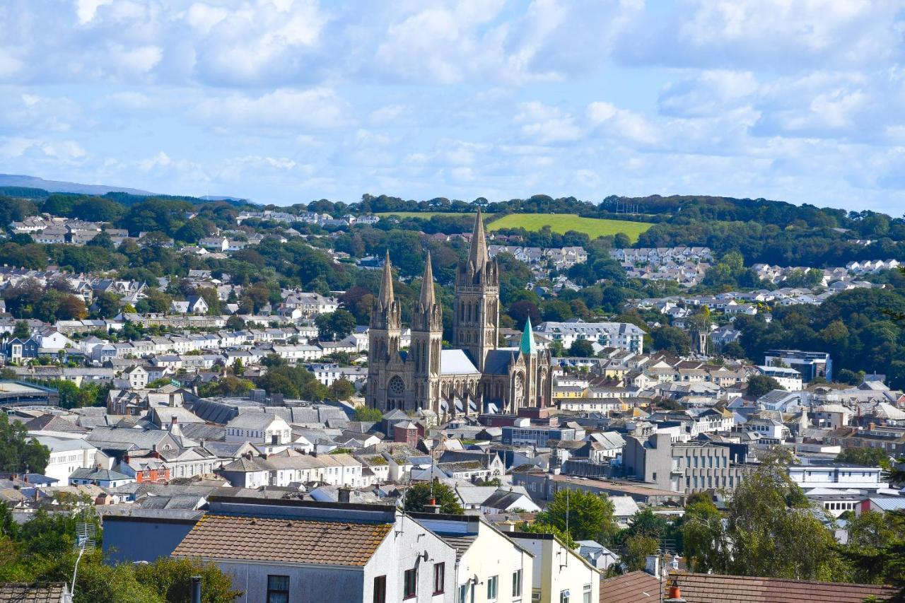 Donnington Guesthouse Truro Exterior photo