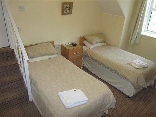Donnington Guesthouse Truro Exterior photo